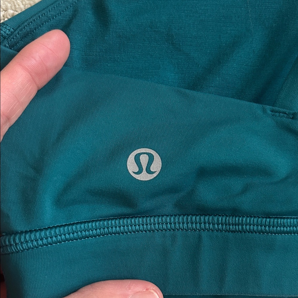 Lot of 3 lululemon energy sports bras - Picture 3 of 4